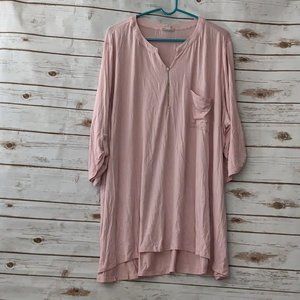 NWT Avenue Blush Zip Knit Tunic - Size 30/32